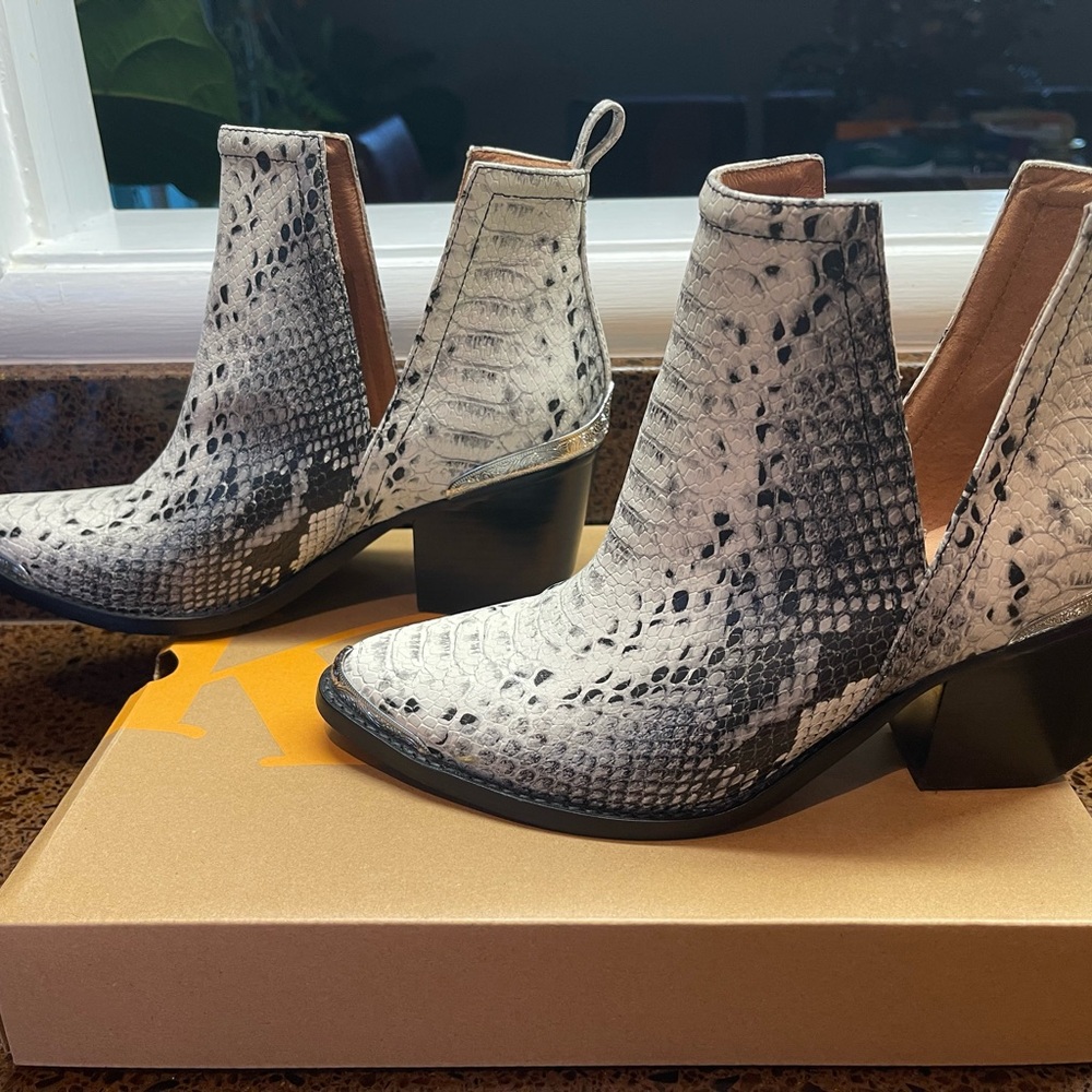 Jeffrey Campbell Cromwell Snake Skin Leather Boots